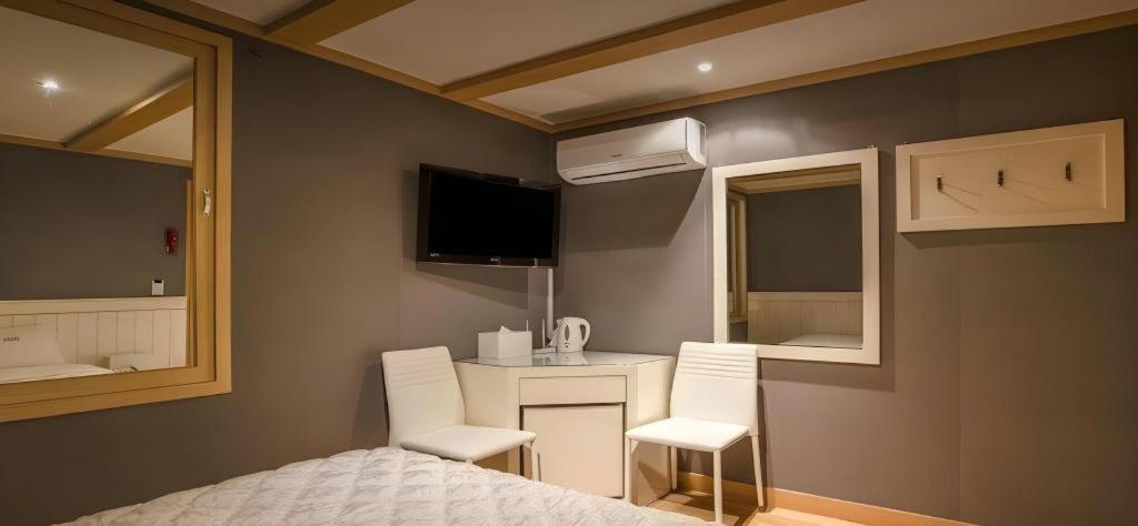 Sinyoung Motel Seul Dış mekan fotoğraf
